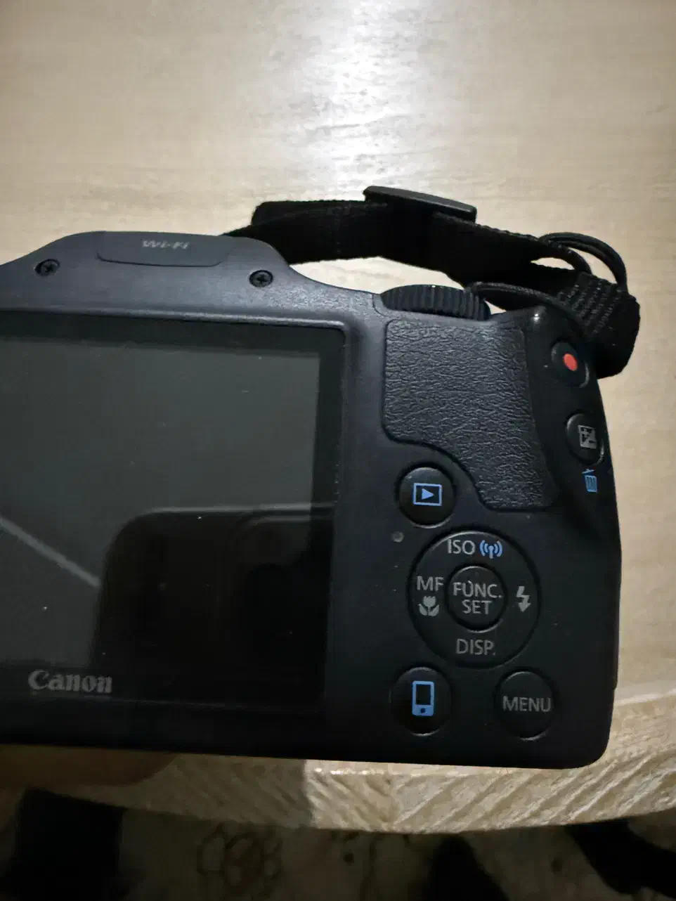 دوربین canon|دوربین عکاسی و فیلم‌برداری|شاهین‌شهر, شهرک میلاد|دیوار