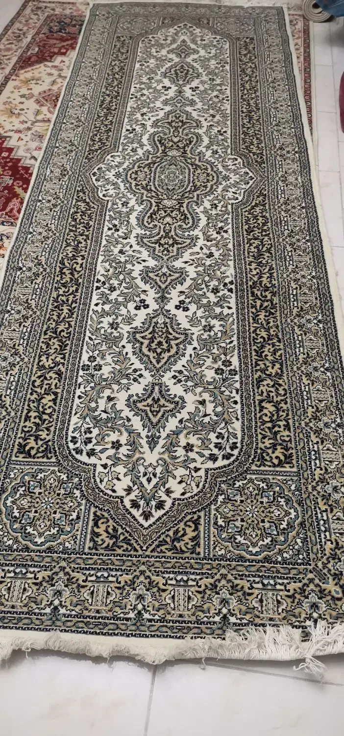 کناره و قالیچه پادری|فرش|پردیس, فاز ۱۱|دیوار