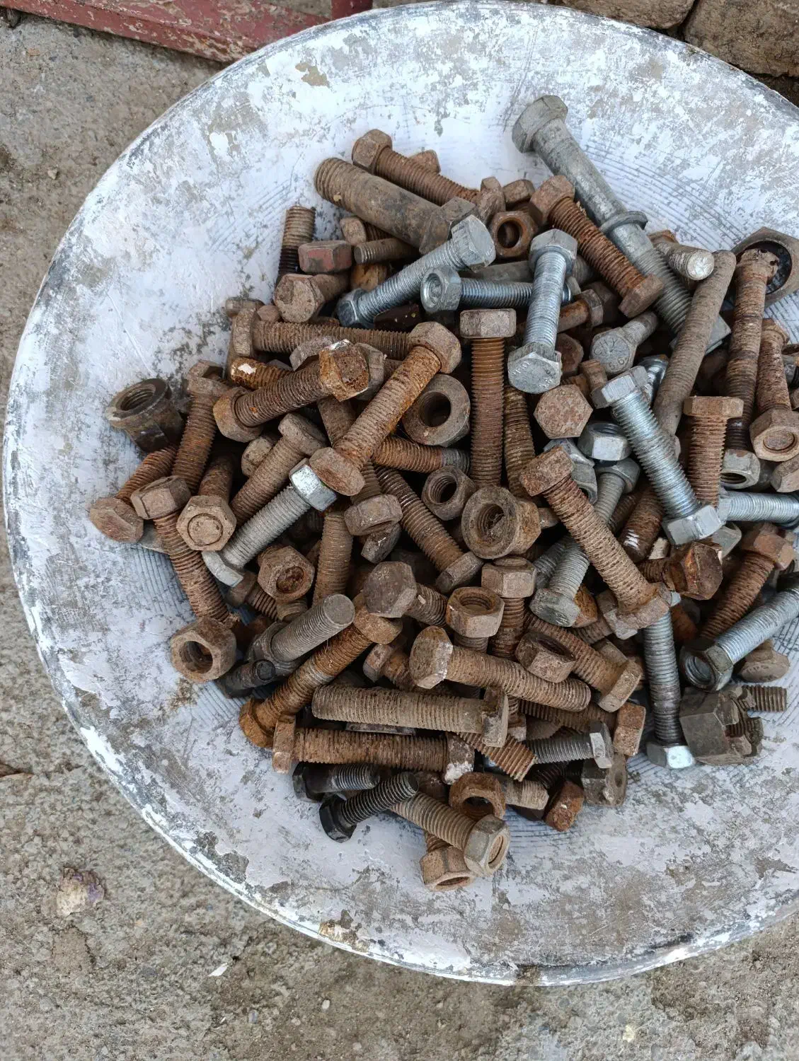 پیچ ومهره|ابزارآلات|بهار, |دیوار