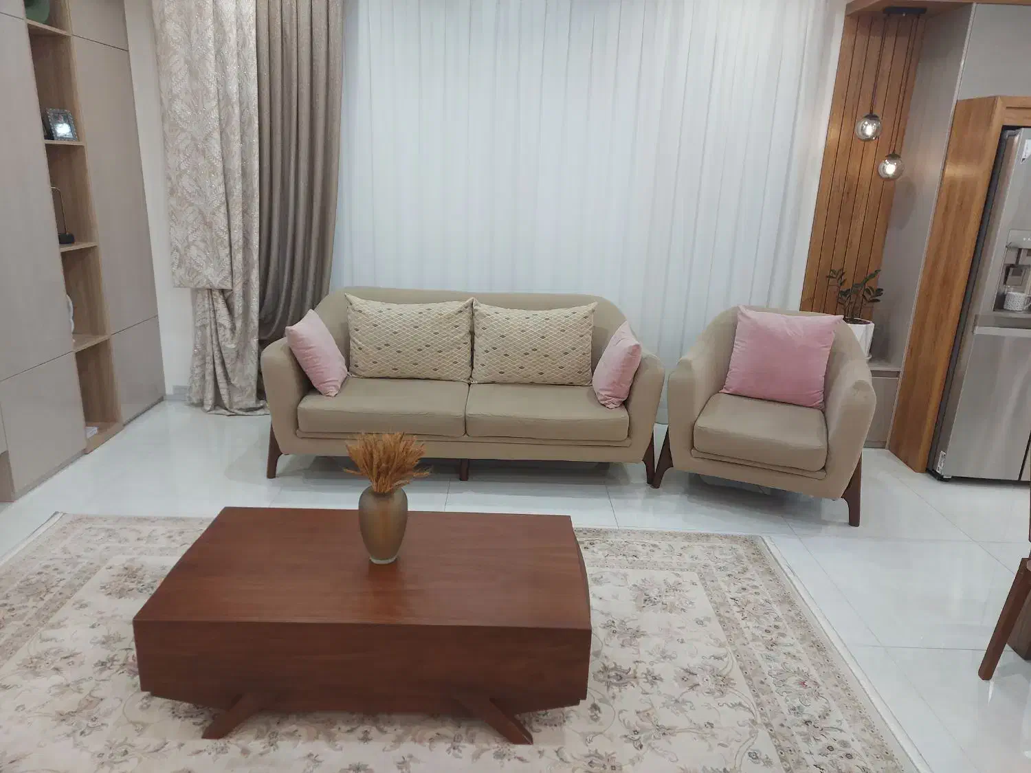 مبل 8 نفره با میز ناهارخوری 6 نفره و جلو مبلی|مبلمان خانگی و میز عسلی|آمل, |دیوار