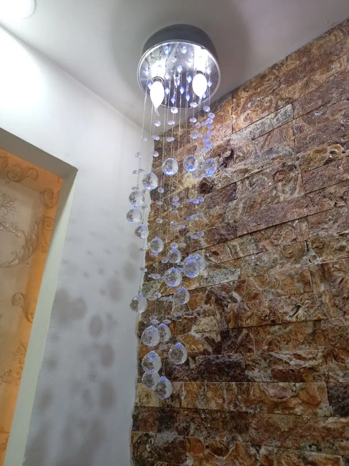 لوستر کریستال|لوستر و چراغ آویز|مشهد, عبادی|دیوار