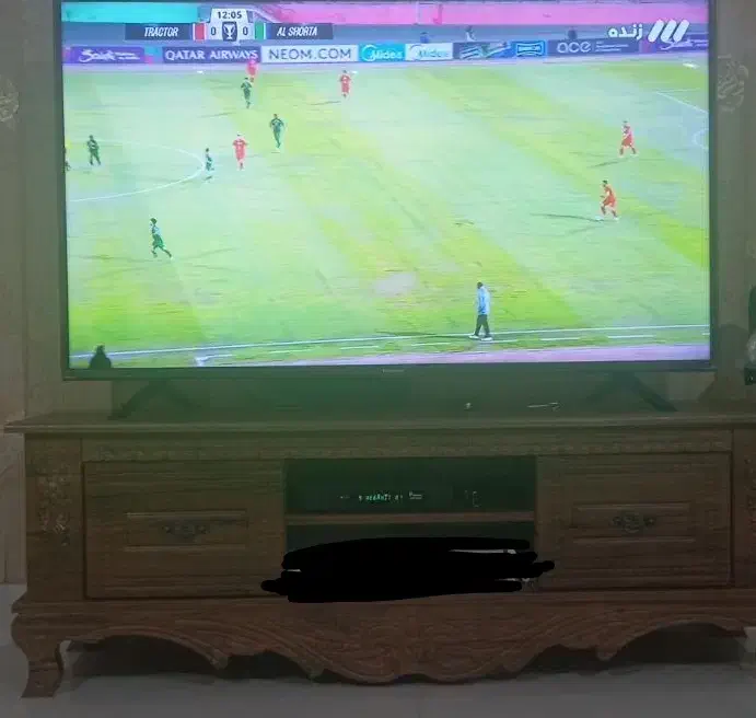 تلویزیون ۵۵اینچ با نیز زیر|تلویزیون و پروژکتور|فولادشهر, B2|دیوار