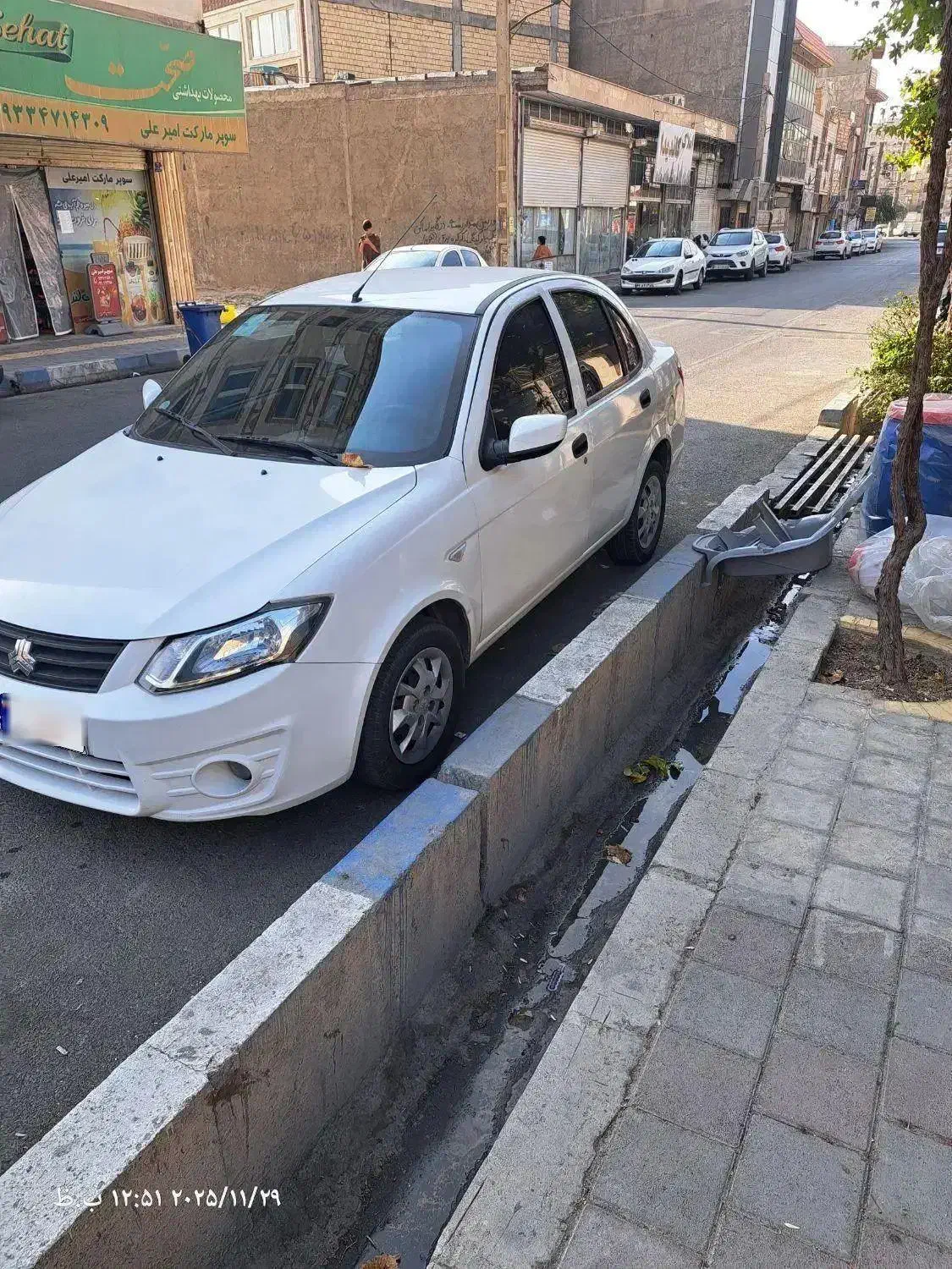 ساینا ،،نقد یا معاوضه بانیسان وانت|خودرو سواری و وانت|فردوسیه, |دیوار