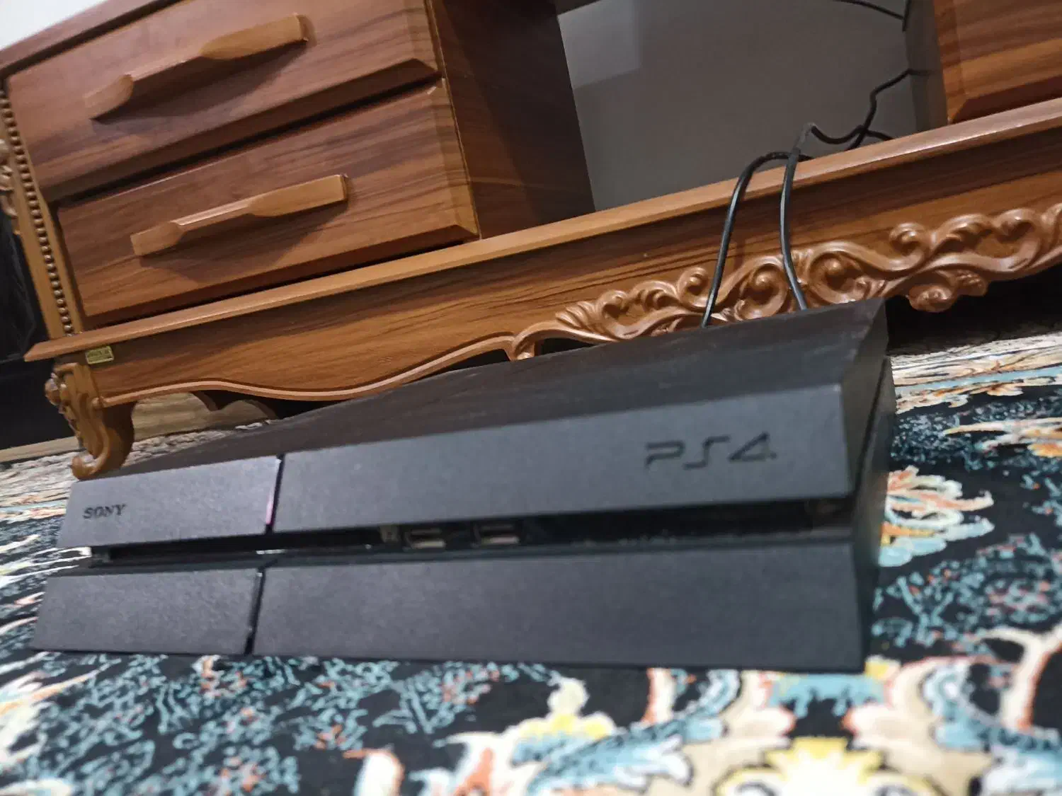 کنسول ps4 درحد 2دسته و پایه شارژر|کنسول، بازی ویدئویی و آنلاین|نسیم‌شهر, |دیوار