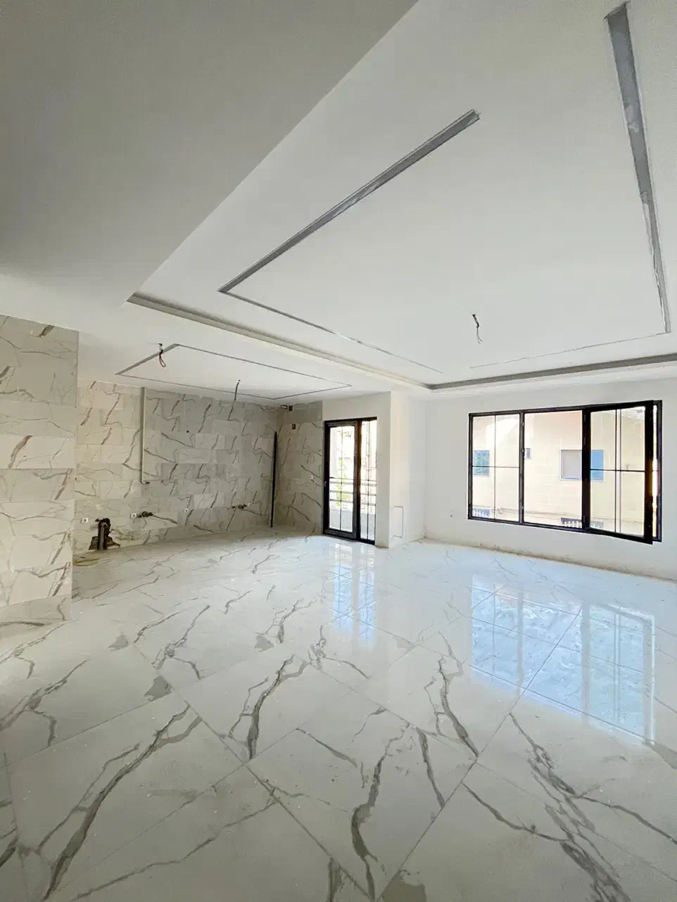 تک واحد۱۴۰متری بینظیر دوقدمی استخر|فروش آپارتمان|لاهیجان, گلستان|دیوار