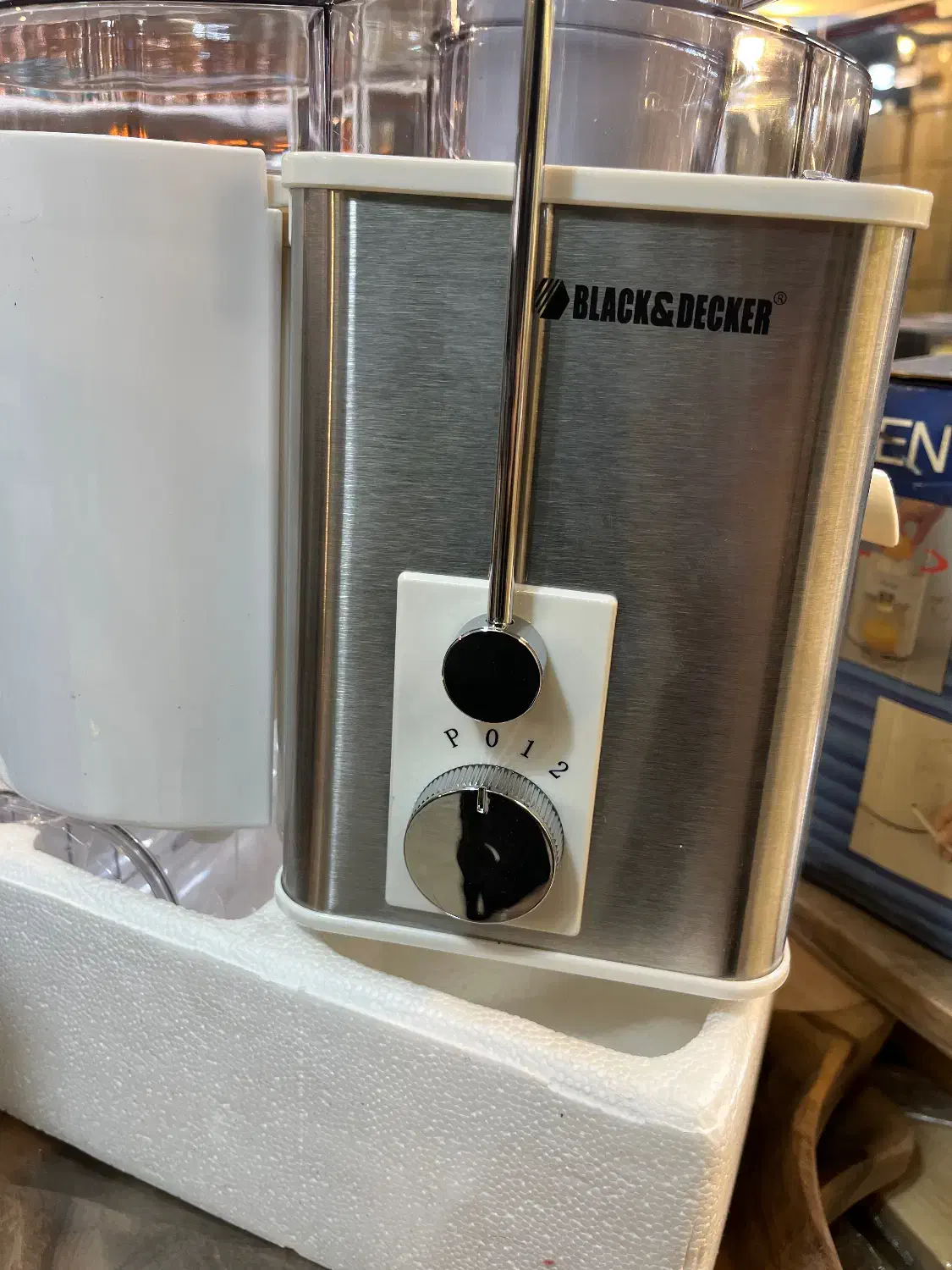 اب میوه گیری نو و اکبند|آبمیوه‌گیر و آب‌مرکبات‌گیر|اصفهان, شهرستان|دیوار