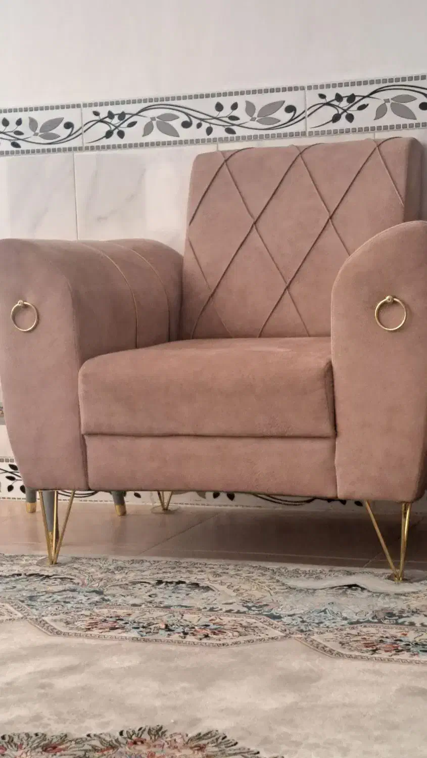 مبل ۷ نفره در حد نو|مبلمان خانگی و میز عسلی|جوانرود, |دیوار