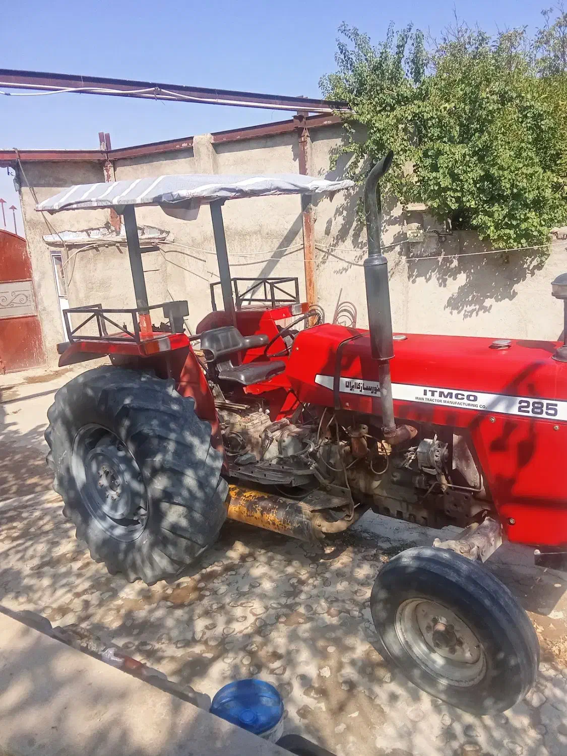 تراکتور همراه با کمپرسور بادی|خودرو سنگین|دیواندره, |دیوار