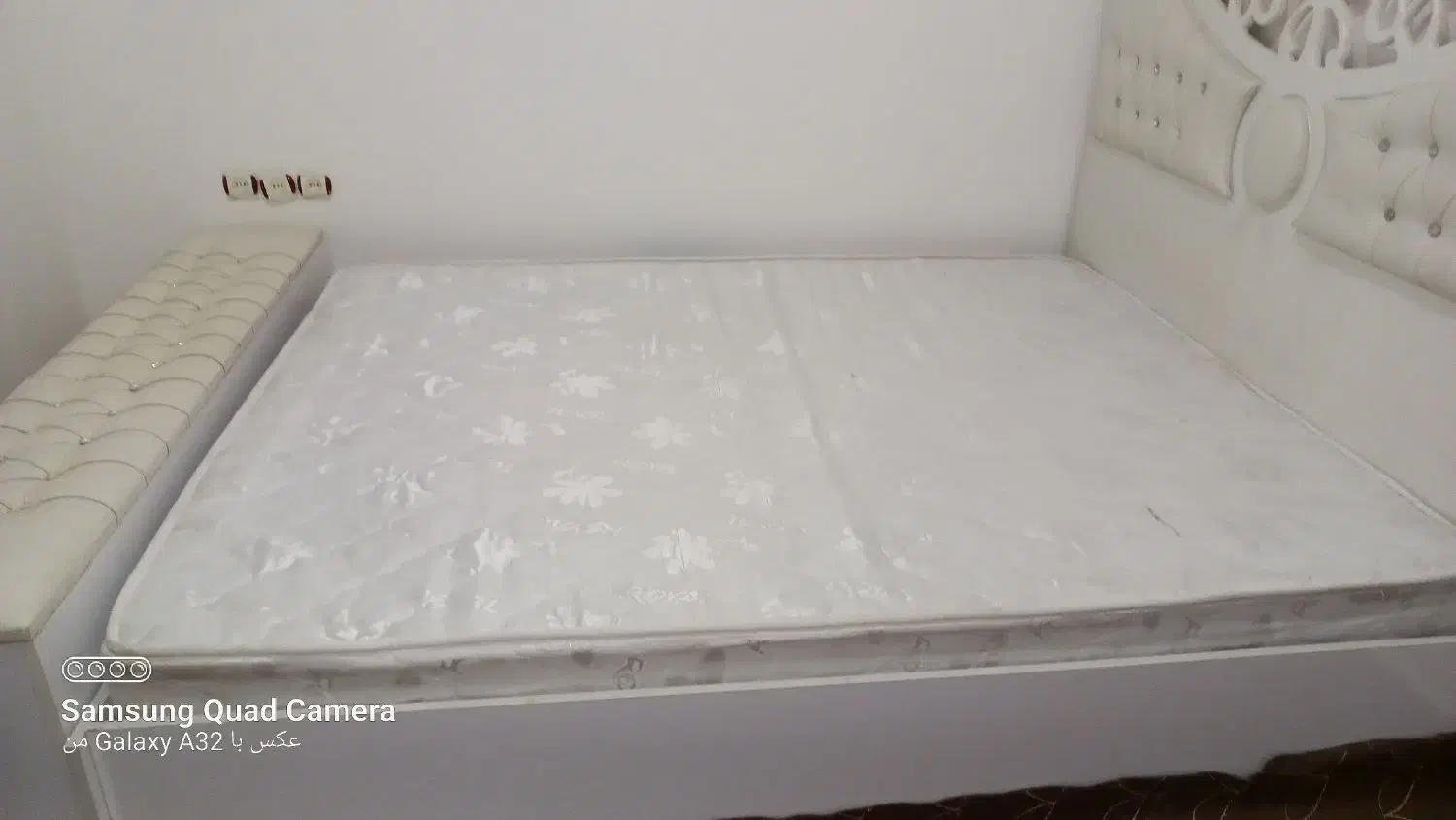 تخت خواب دونفره در حدنو|تخت و سرویس خواب|رشت, حومه رشت|دیوار