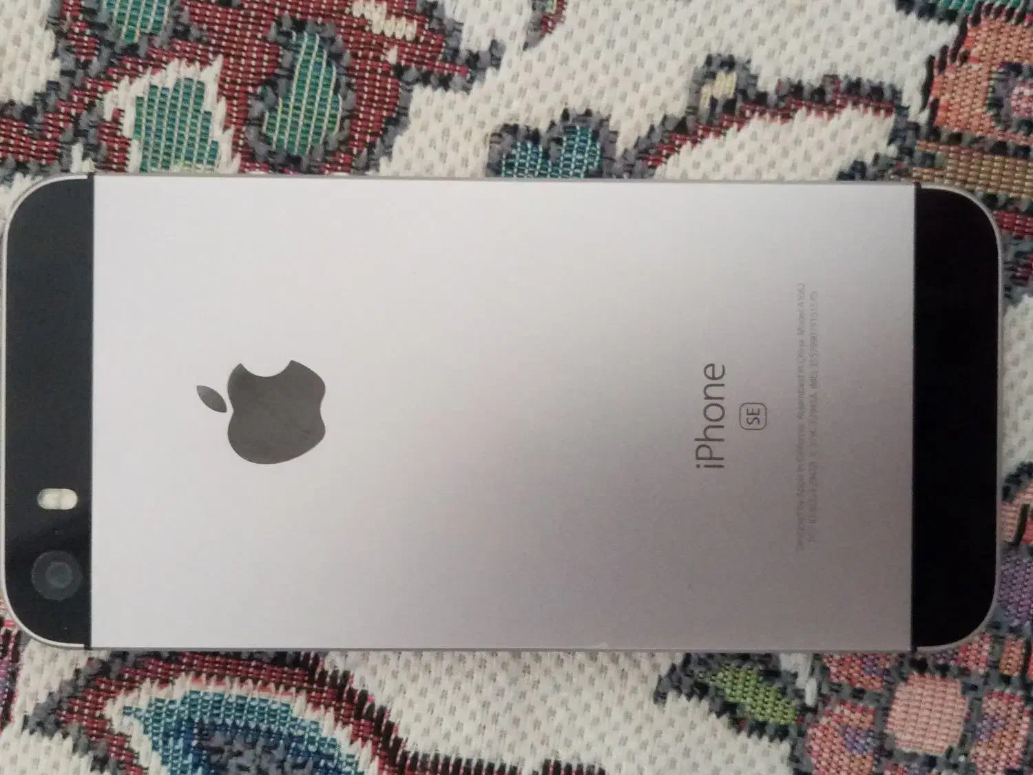 آیفون SE سری اول اپل بسیار سالم در حد نو|موبایل|مشکین‌دشت, |دیوار