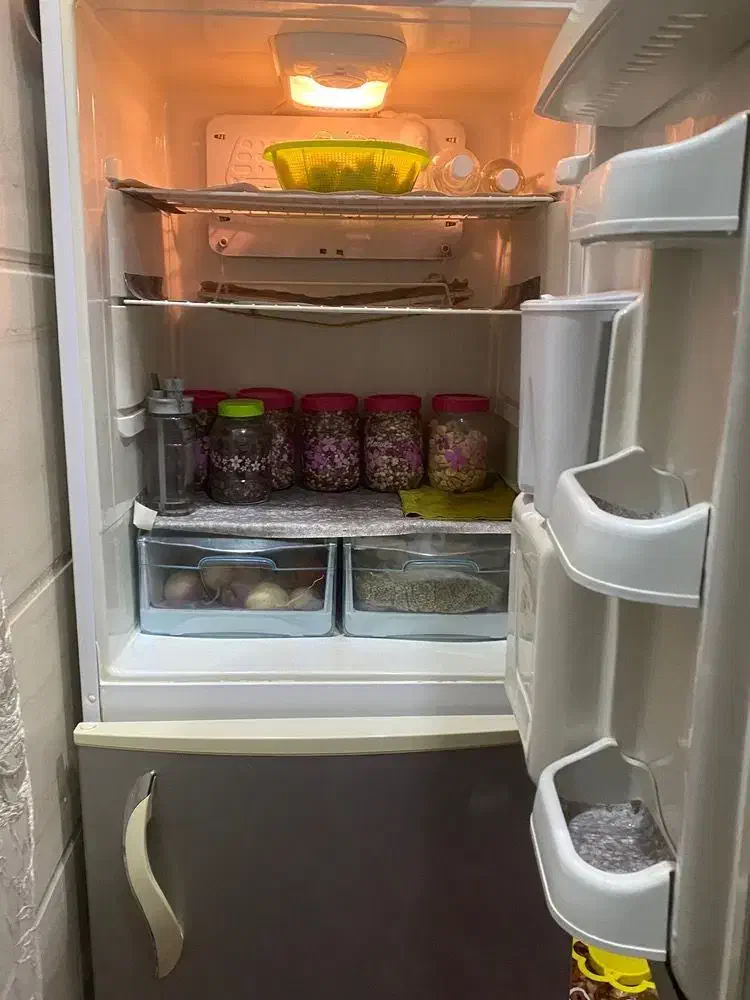 یخچال اورست|یخچال و فریزر|نسیم‌شهر, |دیوار