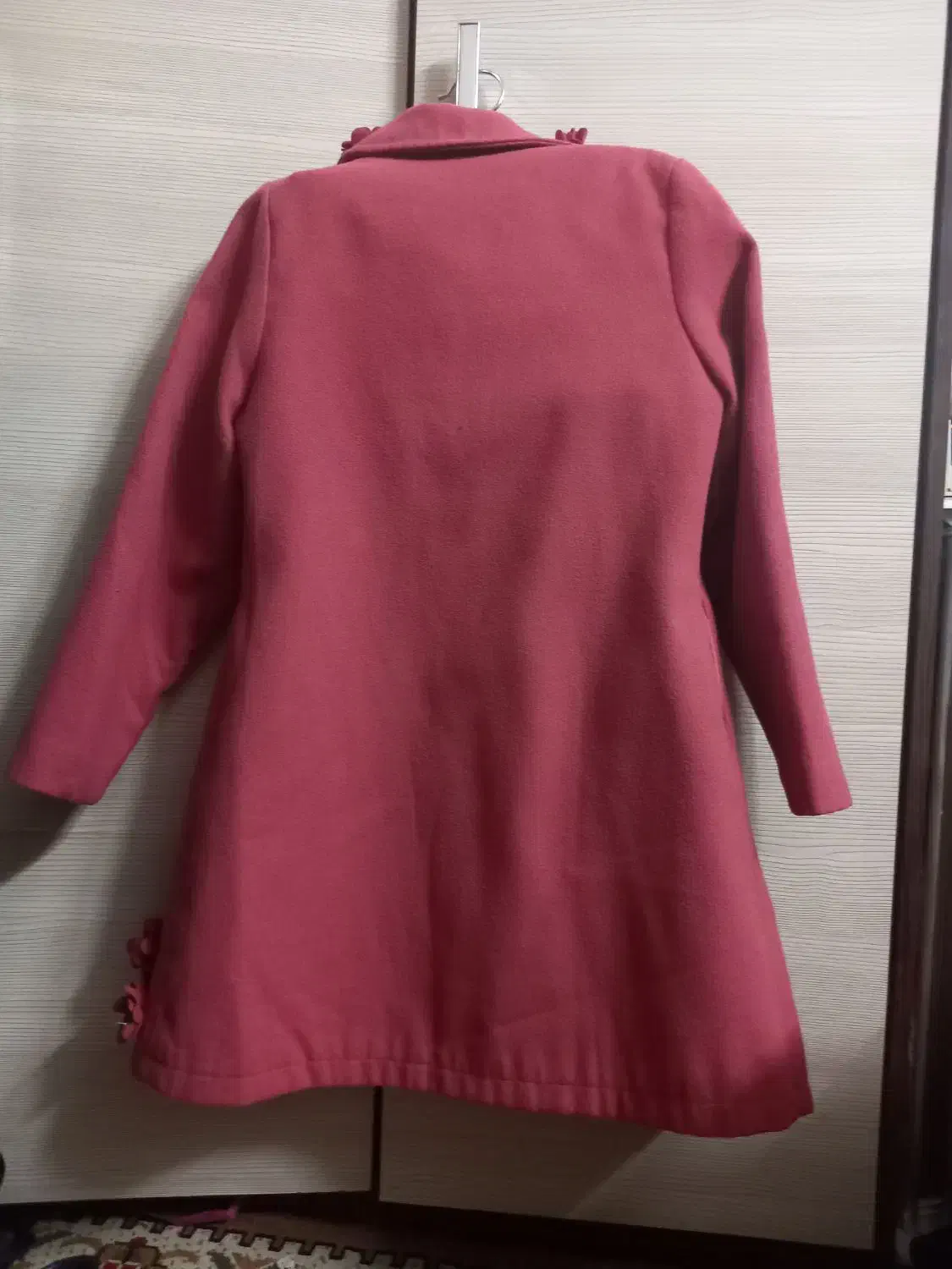 درحدنو|لباس|شاهین‌شهر, گزبرخوار|دیوار