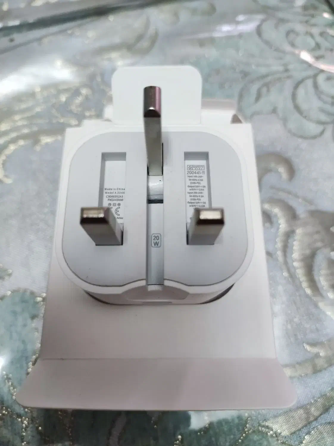 شارژر ۲۰ وات اپل|لوازم جانبی موبایل و تبلت|تربت‌حیدریه, باغ سلطانی|دیوار