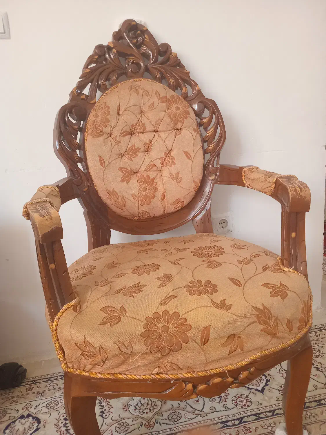 مبل سلطنتی تمام چوب|مبلمان خانگی و میز عسلی|شیراز, زیباشهر|دیوار