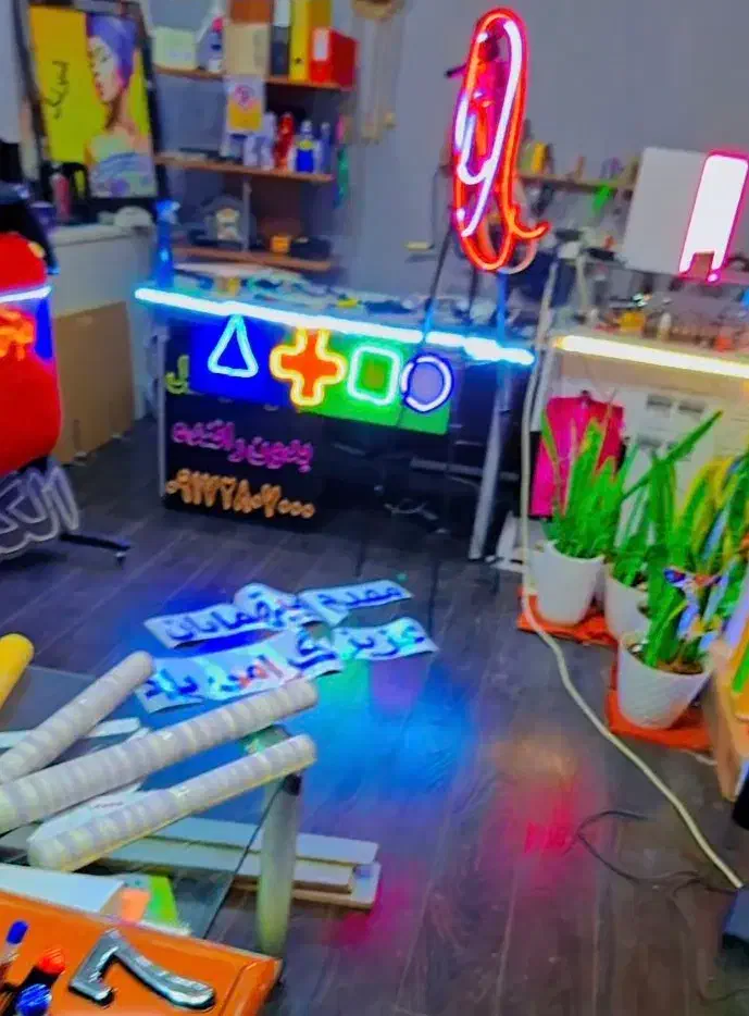 تابلوسازی و چاپ تبلیغات کیش صمدانی|خدمات پیشه و مهارت|کیش, |دیوار