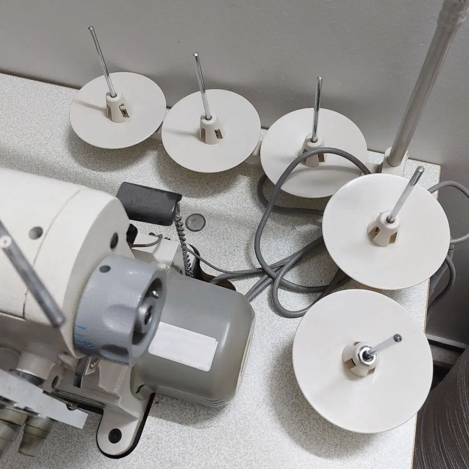 چرخ میاندوز جک|چرخ خیاطی و ریسندگی|گنبد کاووس, |دیوار