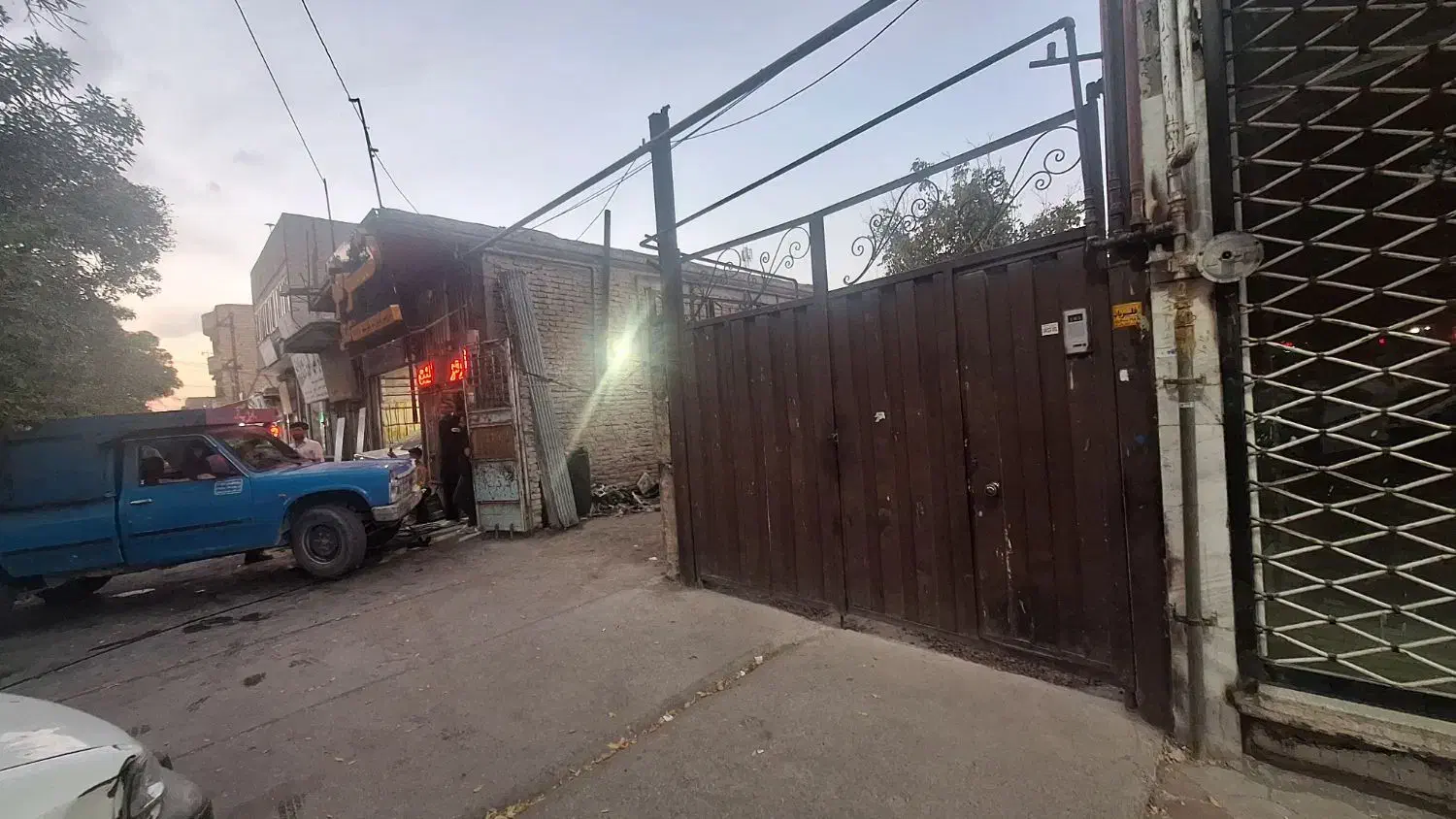 فروش فوری فوری دل شهر حاشیه اصلی امام|فروش زمین و ملک کلنگی|چناران, |دیوار