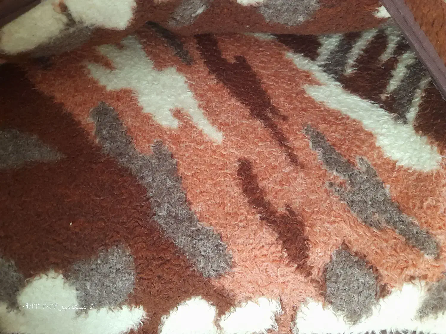 پتو|رختخواب، بالش، پتو|بیرجند, |دیوار