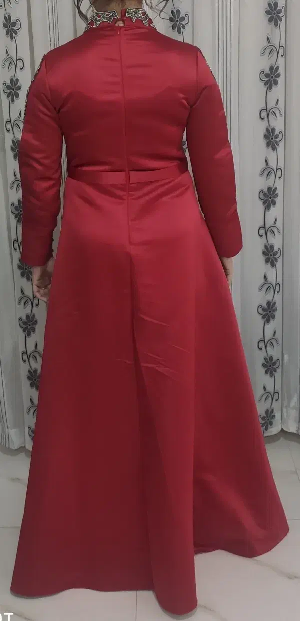 لباس مجلسی|لباس|جهرم, |دیوار