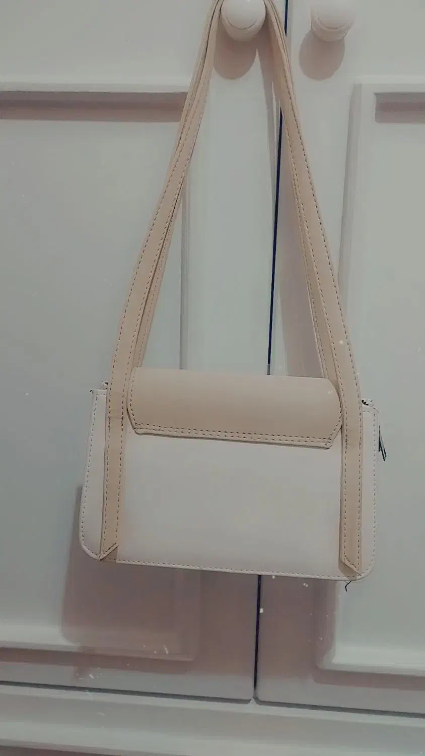 کیف|کیف، کفش، کمربند|بروجرد, |دیوار