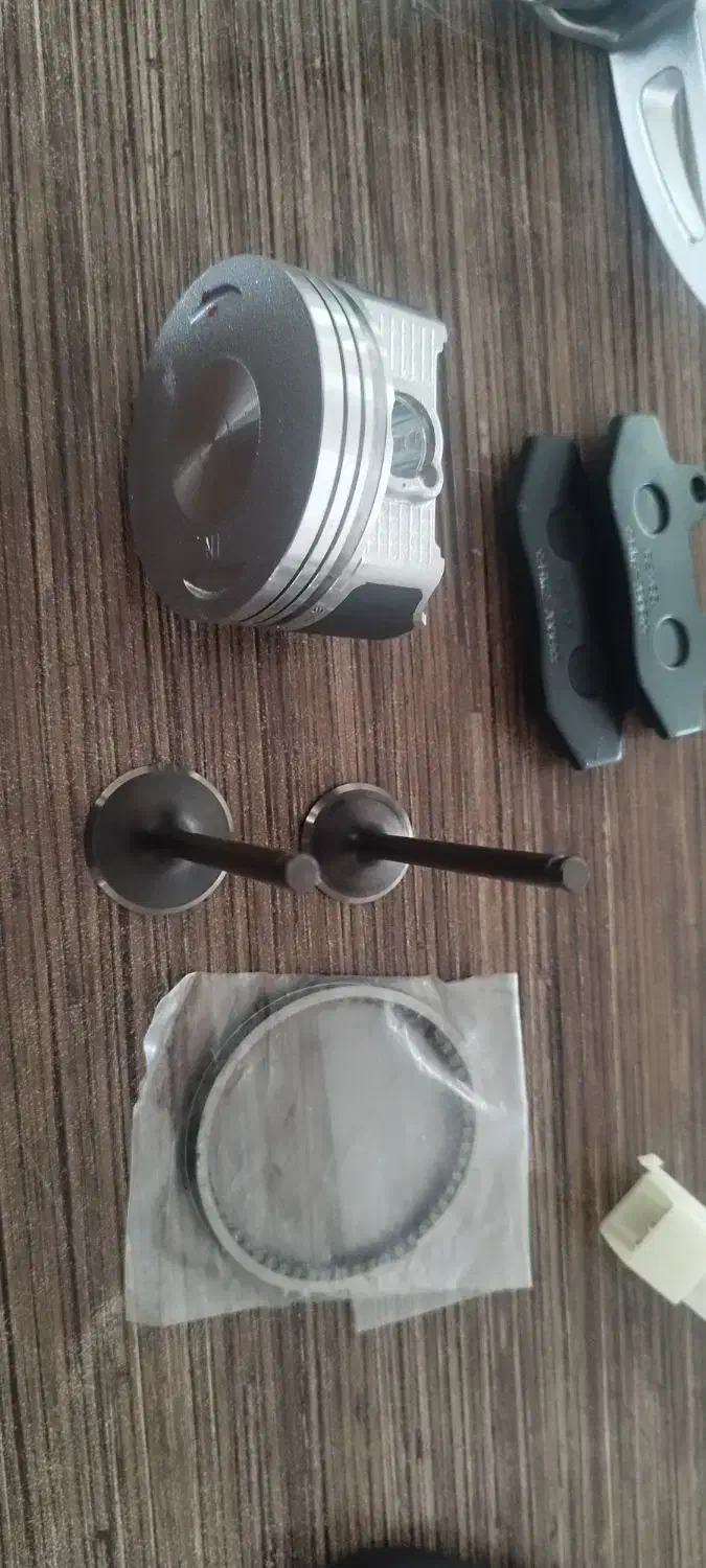 فروش تعدادی لوازم اصلی فلات ۲۵۰|قطعات یدکی و لوازم جانبی|تنکابن, |دیوار