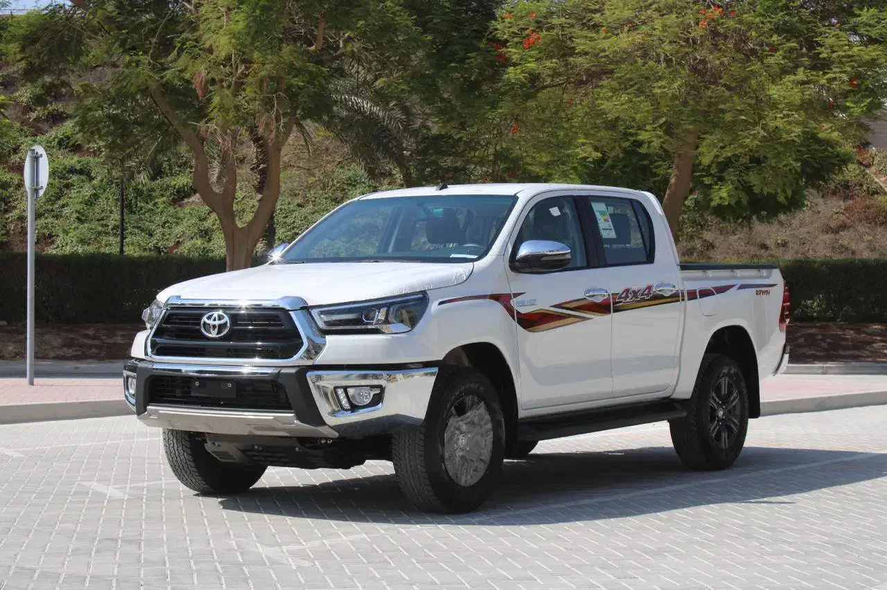 هایلوکس دنده ای کراس2025|خودرو سواری و وانت|چابهار, |دیوار