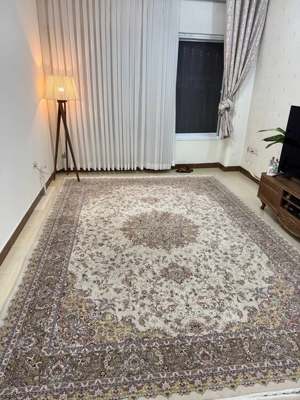 دو عدد فرش ۹ متری ایرانی|فرش|لاهیجان, کوی خزر|دیوار