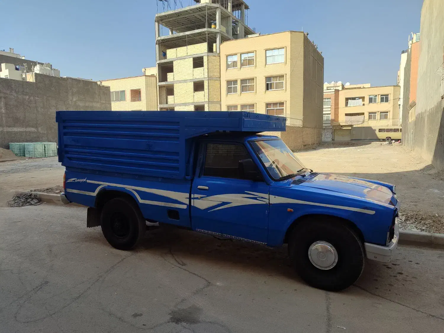 نیسان دوگانه ۹۵ فابریک تناژ ۳۴۵۰|خودرو سواری و وانت|اصفهان, شهرک میلاد|دیوار