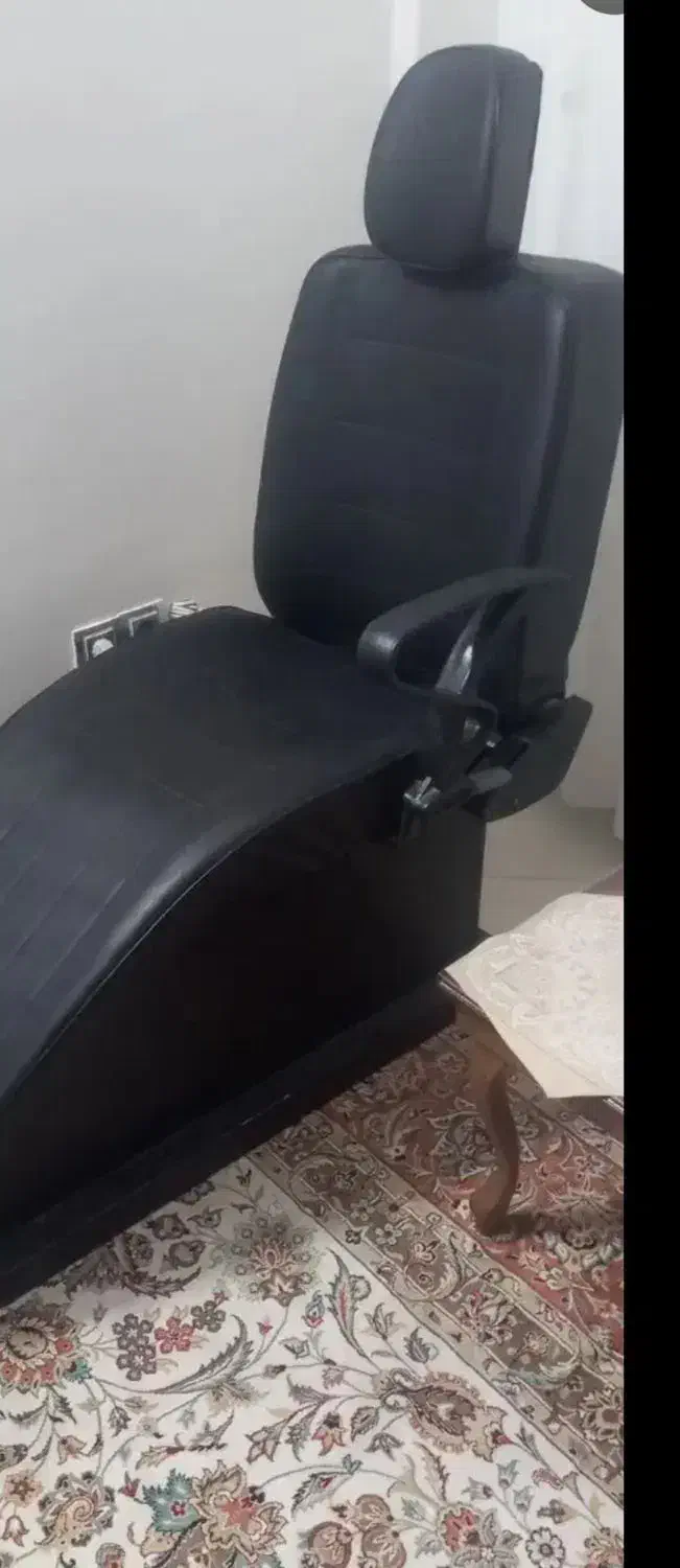 صندلی آرایشگاهی|آرایشگاه و سالن‌های زیبایی|لردگان, |دیوار