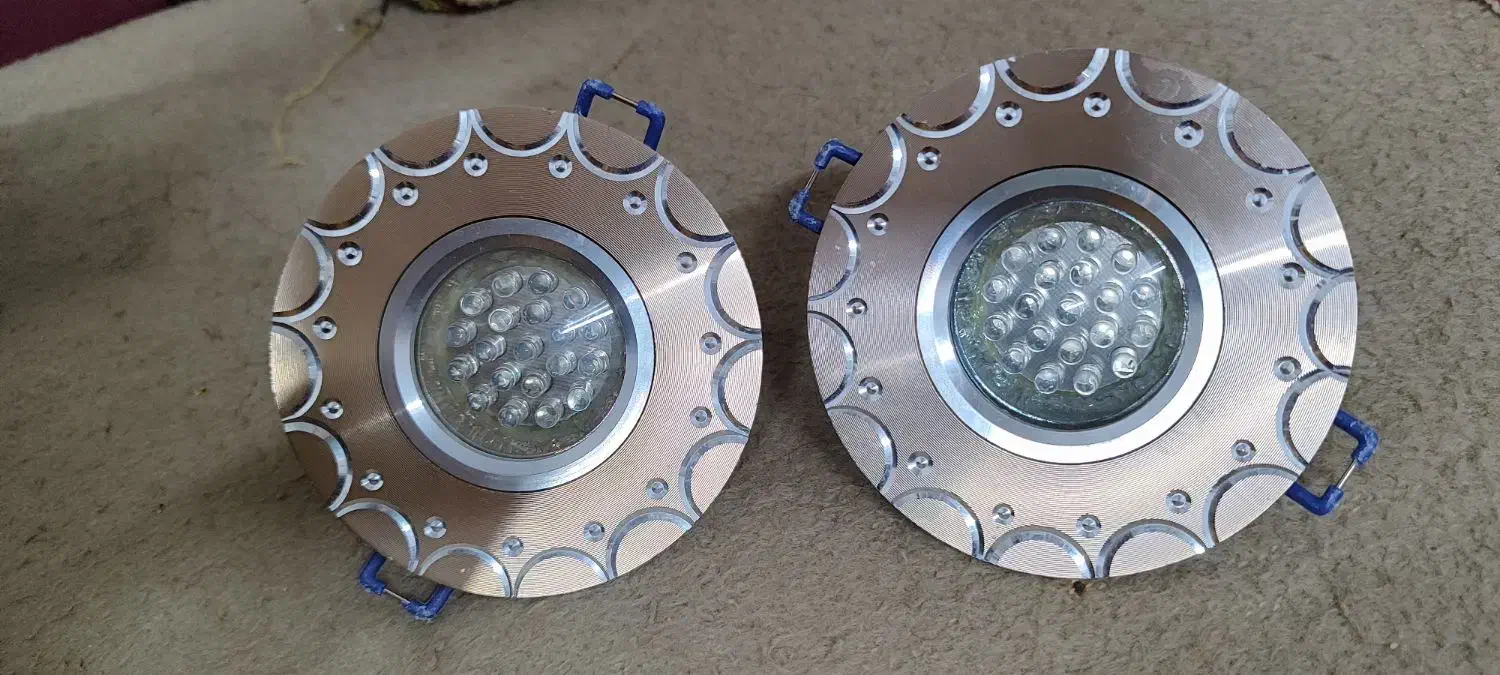 لامپ آ لاژن|لامپ و چراغ|شیراز, کوشک بیدک|دیوار