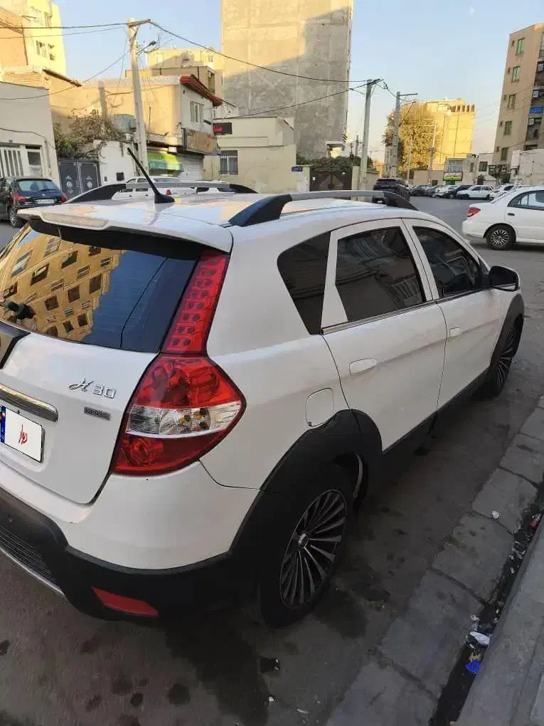 اچ سی کراس مدل۹۶بیرنگ دوبرگ سند|خودرو سواری و وانت|کرج, باغستان|دیوار