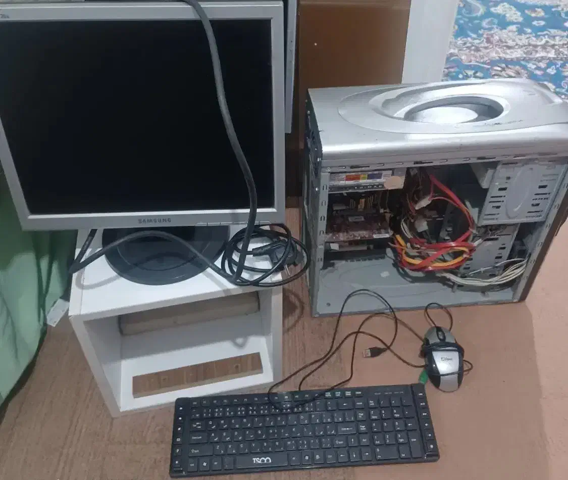 کامپیوتر|رایانه رومیزی|بهارستان, |دیوار