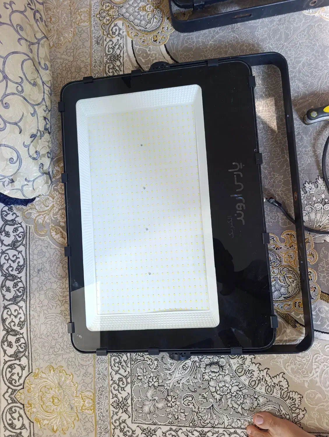 نورافکن 500وات پارس اروند|لامپ و چراغ|بندر کنگان, |دیوار