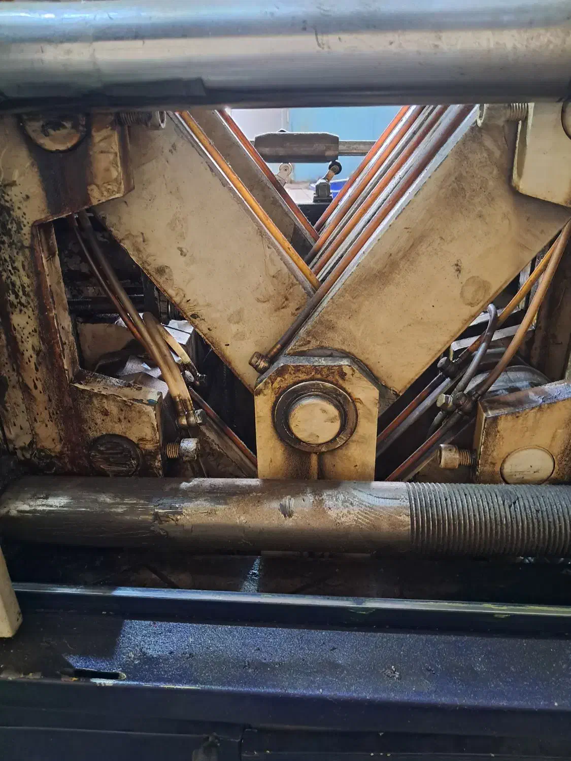 دستگاه تزریق پلاستیک  فروش  فوری|ماشین‌آلات صنعتی|تفرش, |دیوار