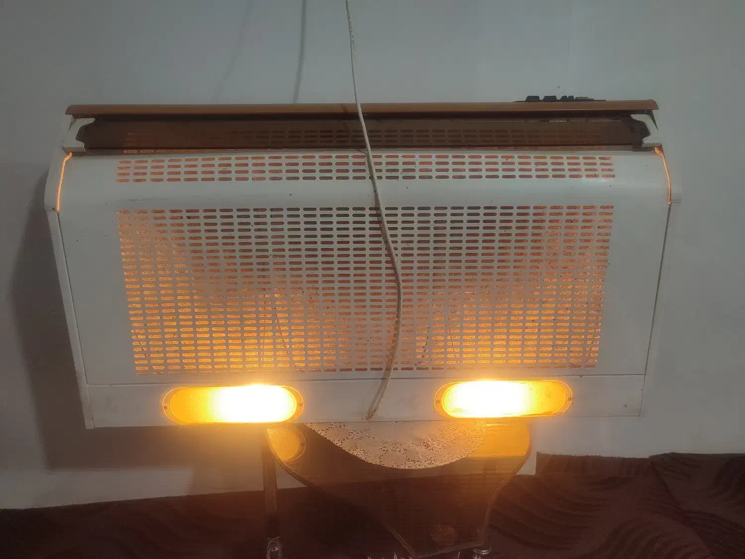 یک عدد هود آشپزخانه در حد نو|هود|بجنورد, |دیوار