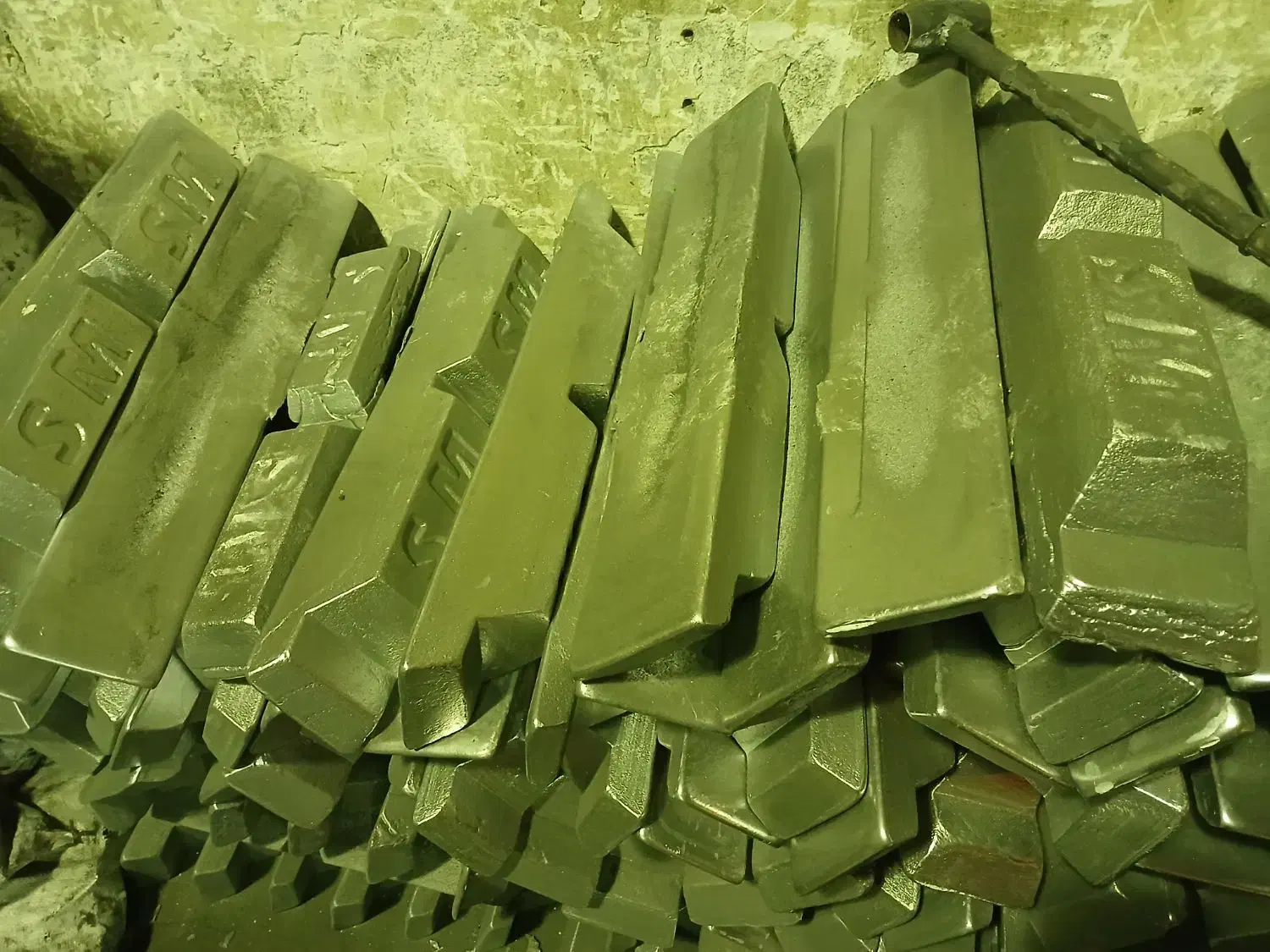 شمش آلمینیومی و زاماک|عمده‌فروشی|خسروشاه, |دیوار