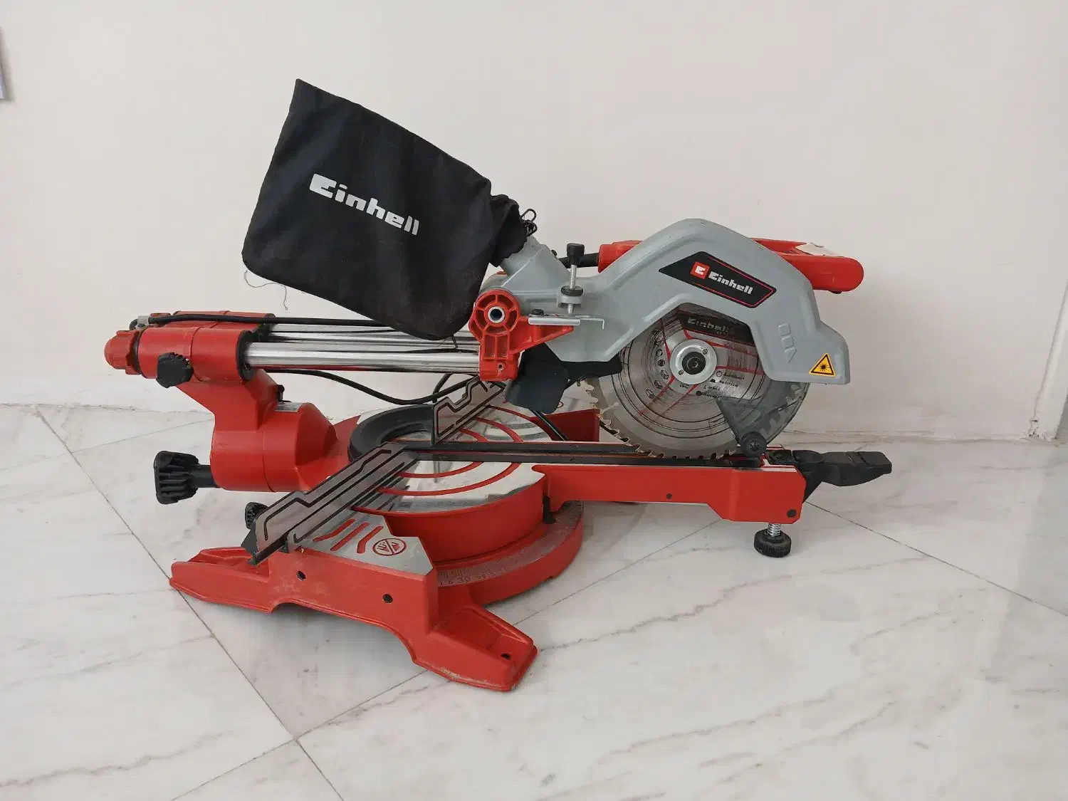 فارسی بر|ابزارآلات|تهران, اتابک|دیوار