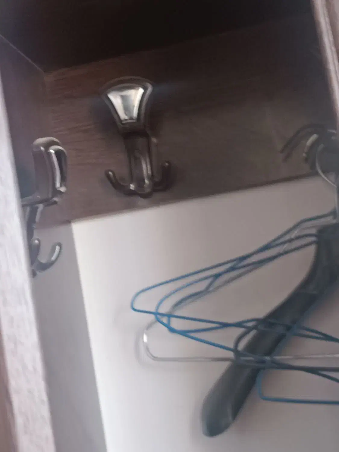 جاکفشی و جالباسی  سه درب|جاکفشی، کمد، دراور|پرند, فاز ۵|دیوار