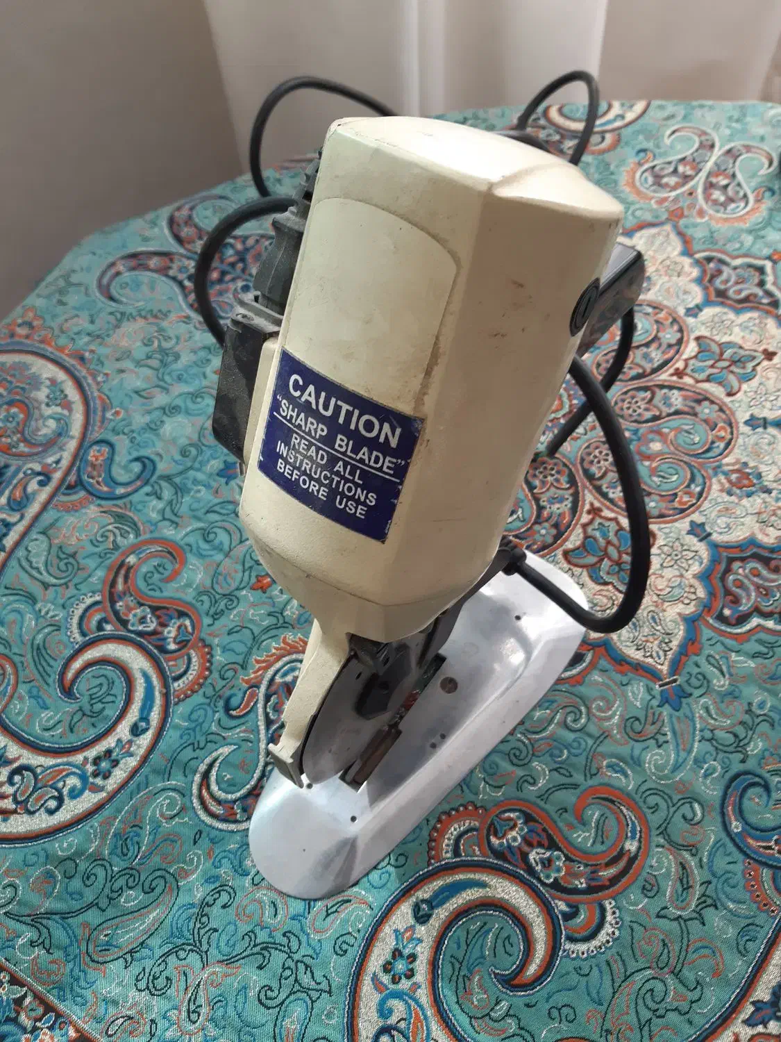 قیچی برقی|لوازم خیاطی و بافتنی|برخوار, |دیوار