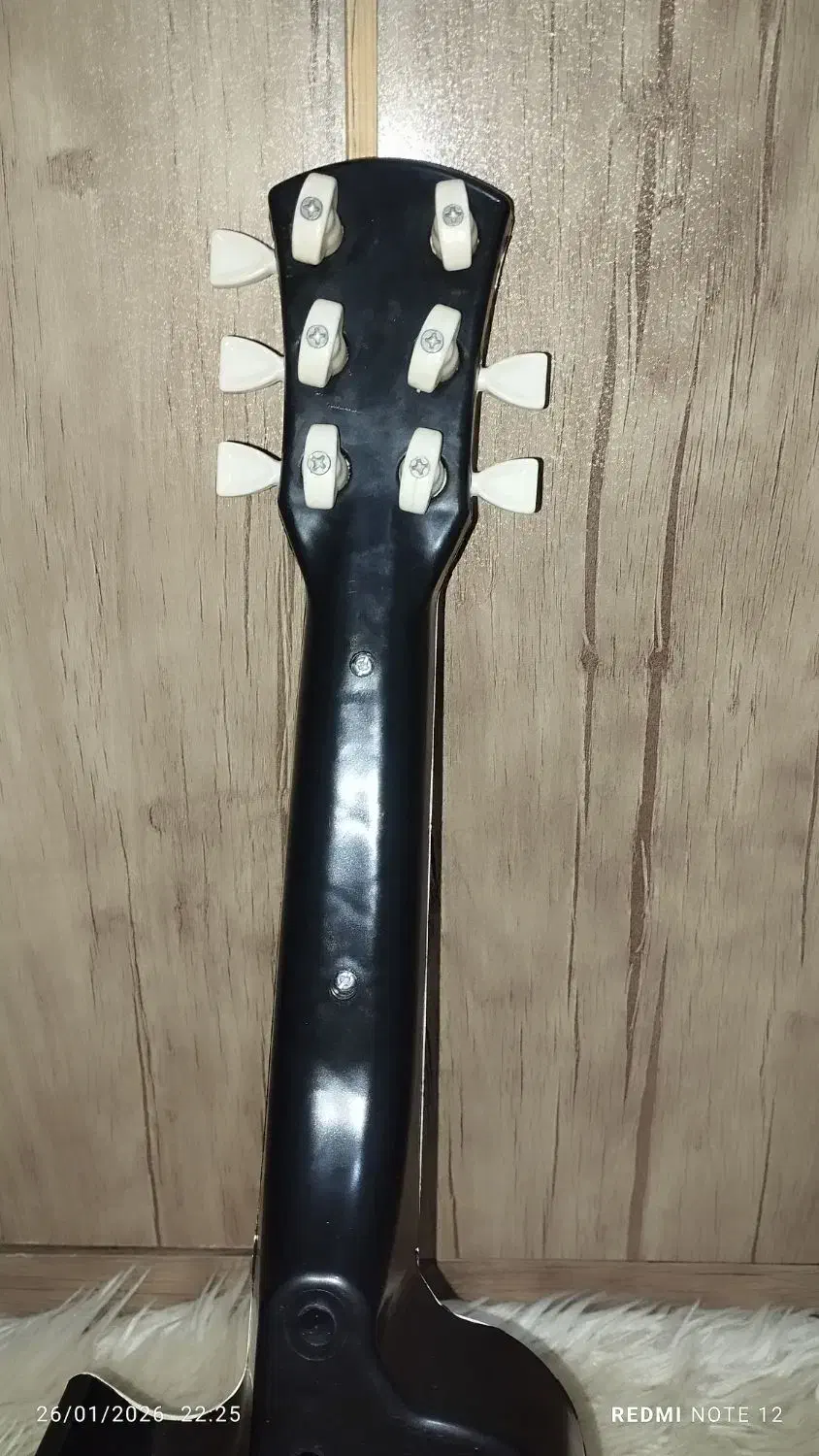 گیتار|گیتار، بیس، امپلیفایر|ارومیه, |دیوار