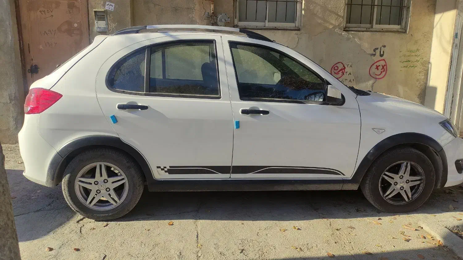 کوییک GXR-lسفید مشکی1402|خودرو سواری و وانت|کرمانشاه, |دیوار