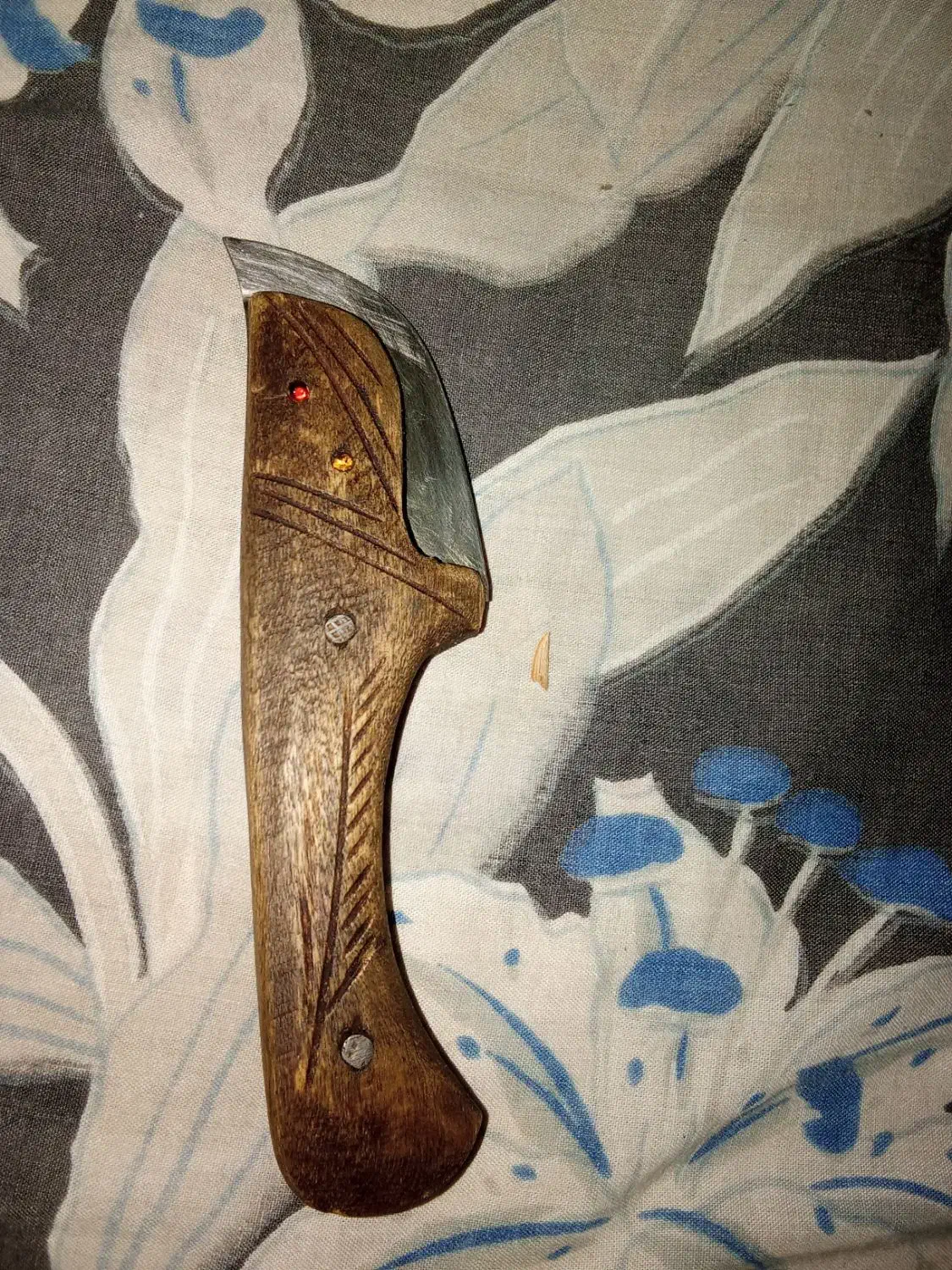 چاقو|کوهنوردی و کمپینگ|نیشابور, ۲۲ بهمن|دیوار