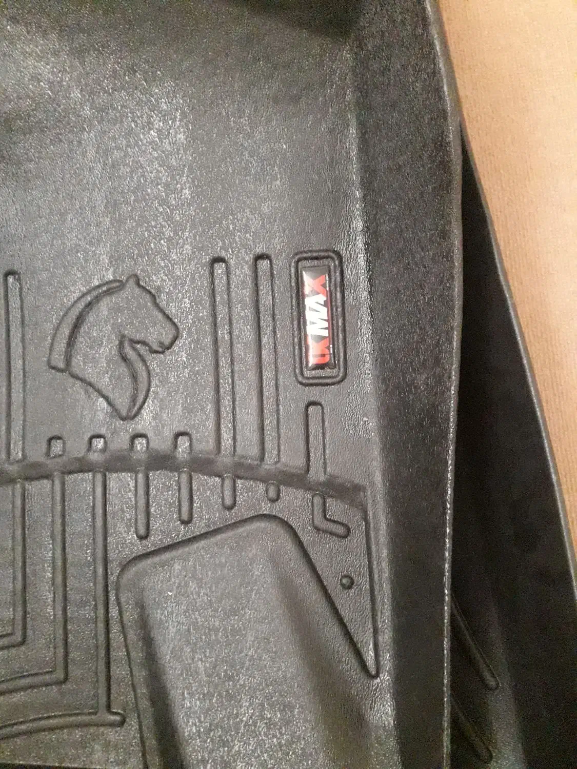 کف پوش دنا|قطعات یدکی و لوازم جانبی|قم, انصار‌الحسین|دیوار