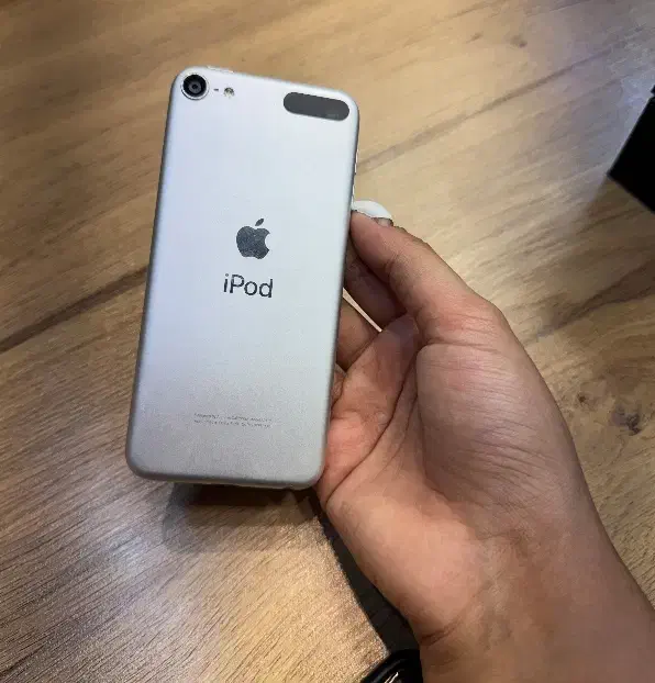 آیپاد تاچ نسل هفت iPod touch 7 فروش فوری|پخشکننده همراه|زاهدان, |دیوار