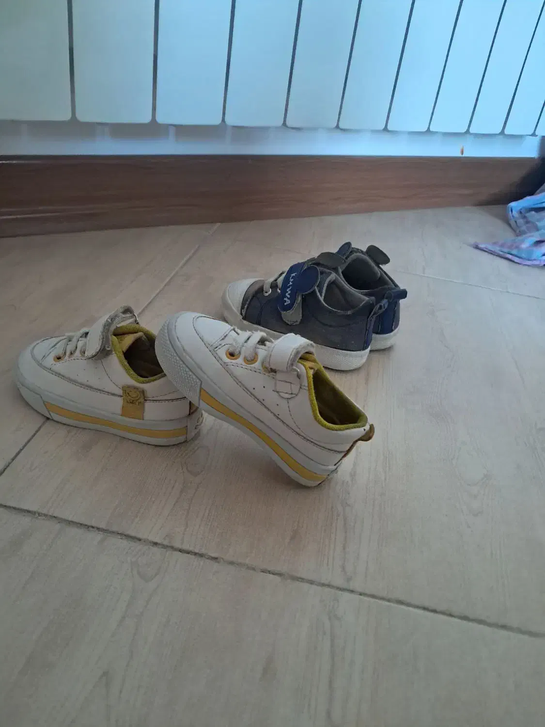 کفش سایز ۲۱ و ۲۲|کفش و لباس بچه|قم, پردیسان|دیوار