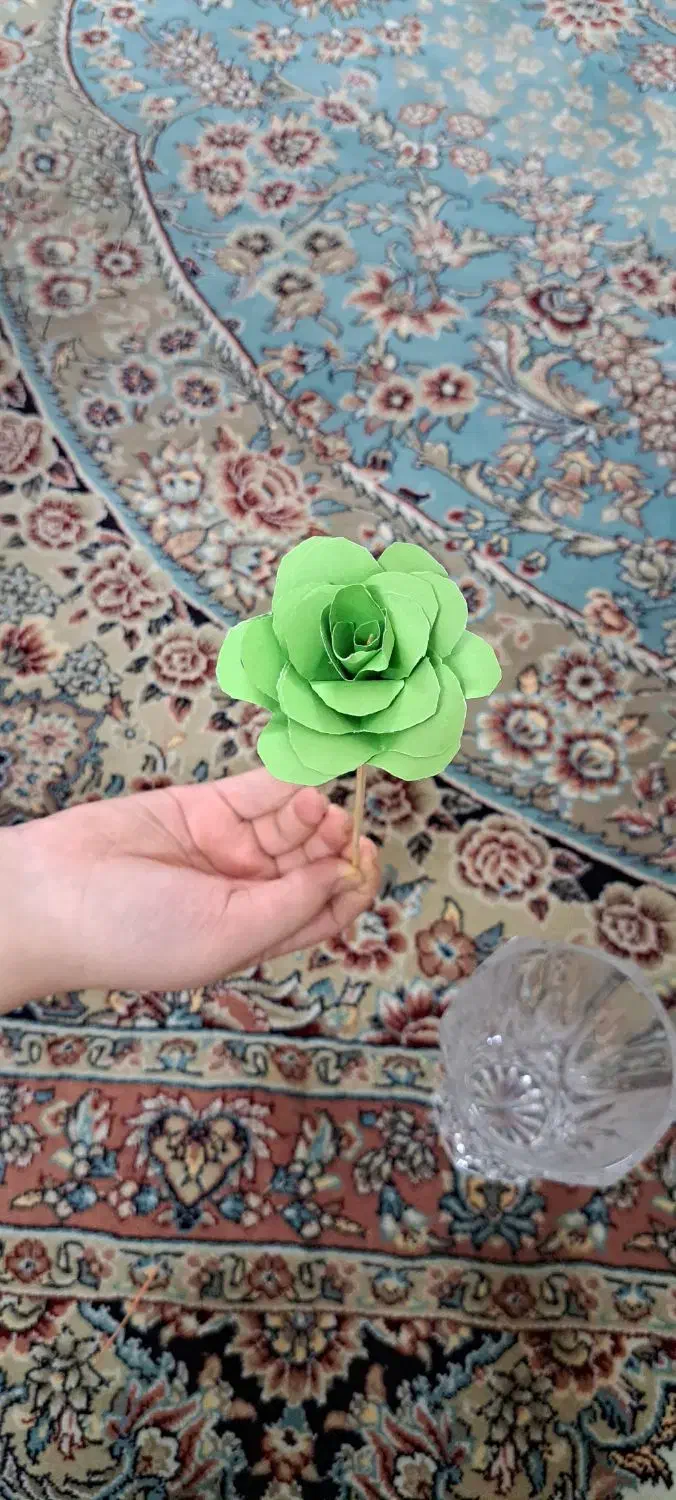 گل کاغذی رنگی|گل مصنوعی|ری, سیزده آبان|دیوار