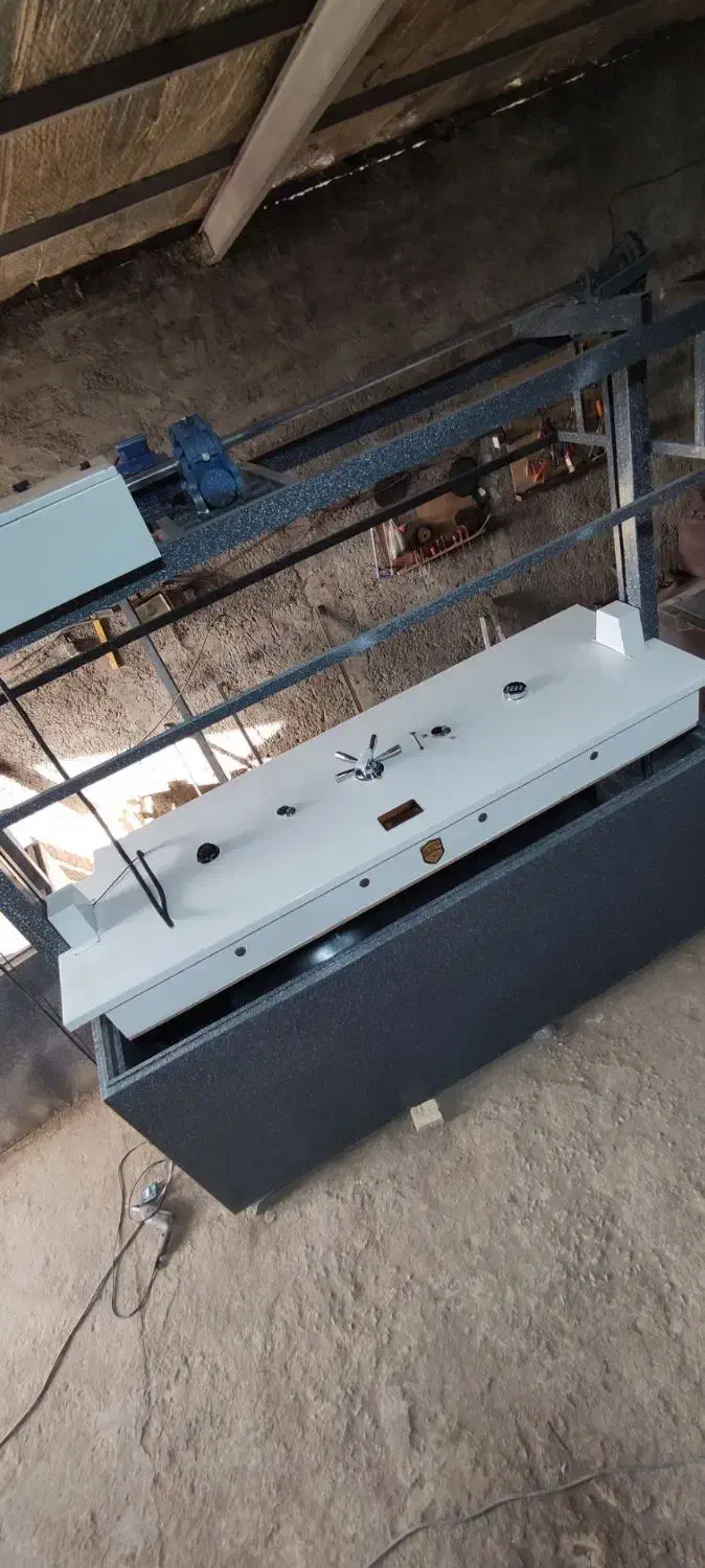 طراحی وساخت گاوصندوق زنجیری متحرک|ابزارآلات|رامسر, |دیوار