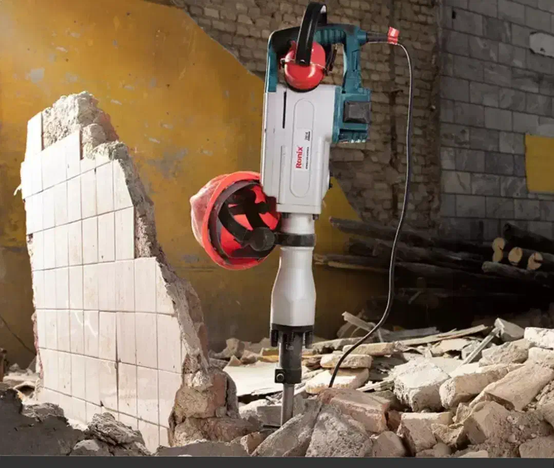 پیکور کاری پذیرفته میشود|خدمات پیشه و مهارت|زهک, |دیوار