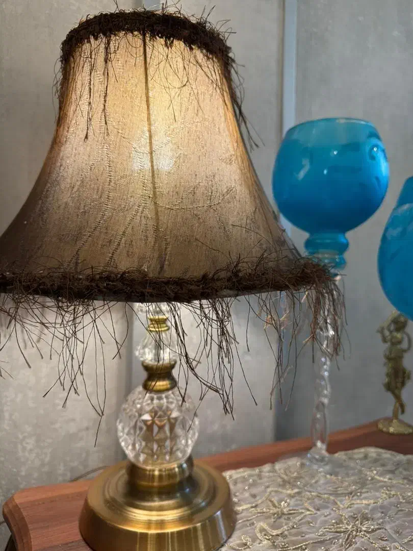 اباژور شیک کلاسیک|چراغ خواب و آباژور|کرج, مهرویلا جنوبی|دیوار