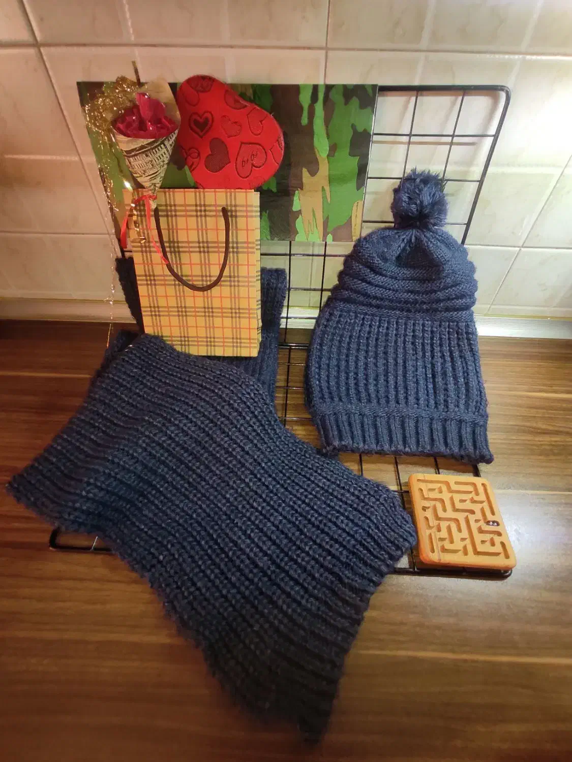 شال گردن و کلاه بافت|لباس|تهران, سعادت‌آباد|دیوار